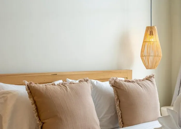 Bach - 2br With Pool Seseh Vakantiehuis