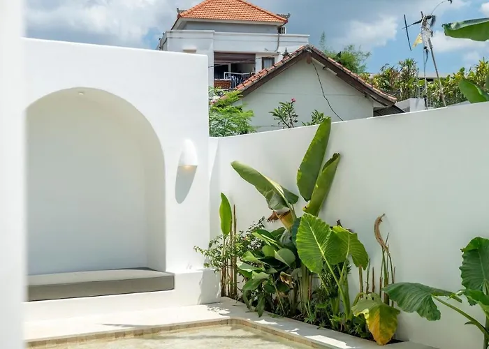 Vakantiehuis Bach - 2br With Pool Seseh Munggu
