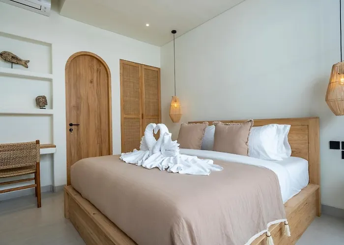 Bach - 2br With Pool Seseh *